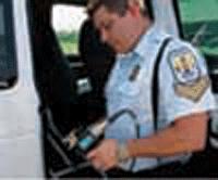 �ֳ�ʽҺ�屬ը��̽����