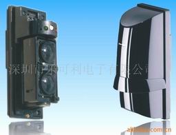 ����̽����