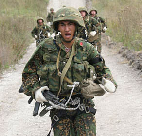 俄罗斯特种兵演练假想航天发射场遭恐怖袭击