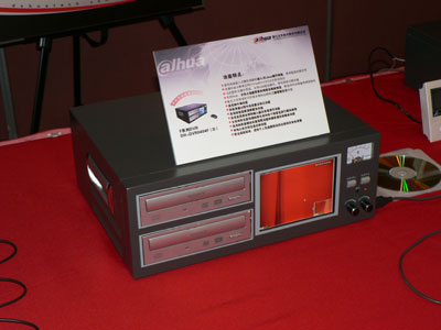 �󻪼�����Ʒ��Fϵ��DVR DH-DVR0404F(D)