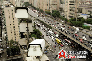 ���ƽ̨�ڽ�ͨ��Ƶ�����е�Ӧ��