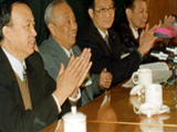 ����ɭ���쵼�ڳ��������